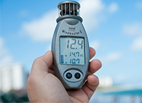 熱敏電阻傳感器在風速表中的應用原理